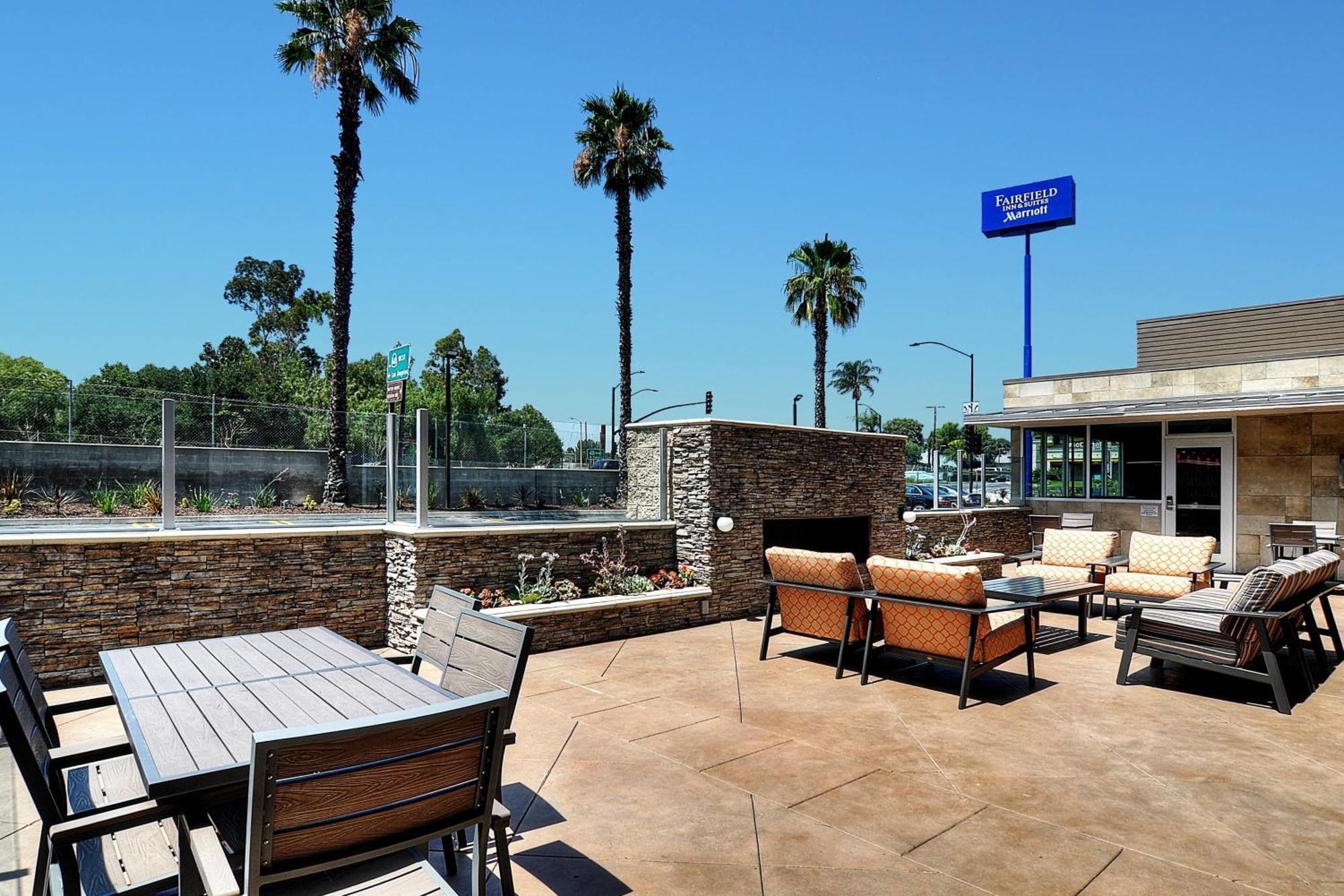 Fairfield Inn & Suites By Marriott Los Angeles Rosemead Exterior photo